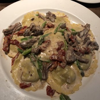 Yard House - Ravioli - New American Near Me - Orlando, Florida Yard House - Ravioli - New American Near Me - Orlando, Florida