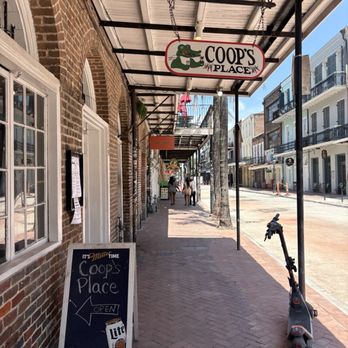 Coop's Place - Cajun/Creole Near Me - New Orleans, Louisiana