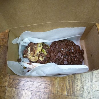 Gideon's Bakehouse - Chocolate chip pistachio on the left, chocolate chip chocolate on the right - Bakeries Near Me - Orlando, Florida