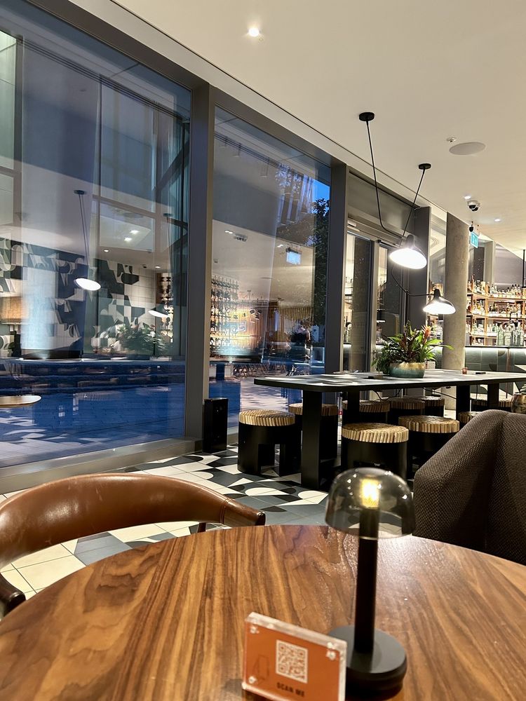 Art Yard Bar & Kitchen