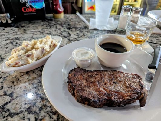 Jerry's Grille by null