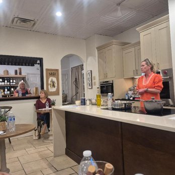 Browns Kitchen Center - Cooking Schools Near Me - Tallahassee, Florida Browns Kitchen Center - Cooking Schools Near Me - Tallahassee, Florida