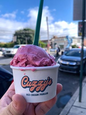 Cuzzy’s Ice Cream Parlor by null