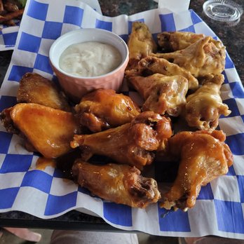 Shanahans - 12pc wings, nice size - Bars Near Me - Montgomery, Texas Shanahans - 12pc wings, nice size - Bars Near Me - Montgomery, Texas