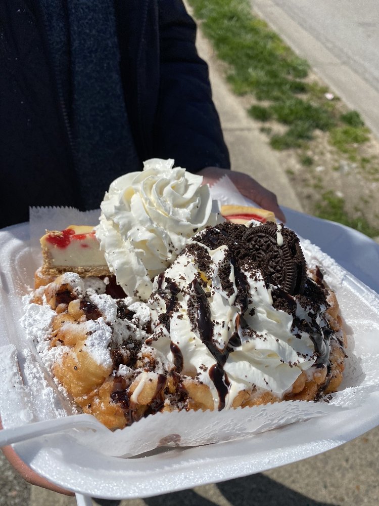 FUNNEL CAKE ISLAND Updated September 2024 12 Photos 5000 Reading