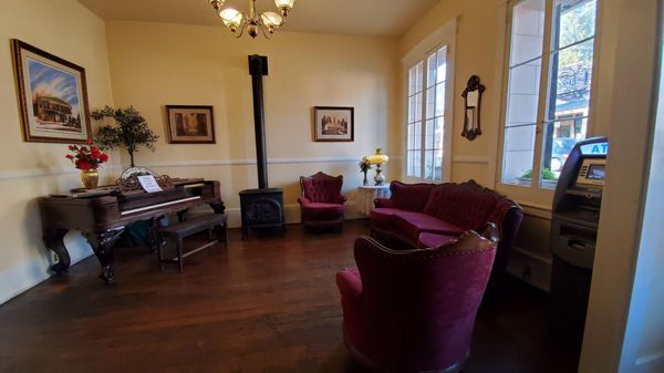 Murphys Historic Hotel by null