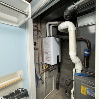 1. Pfeuffer Contracting
