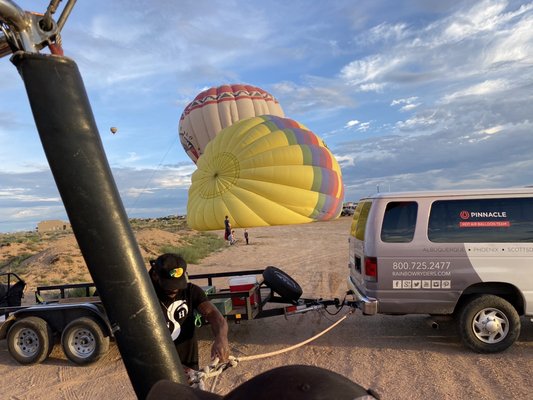 Rainbow Ryders Hot Air Balloon Co. by null