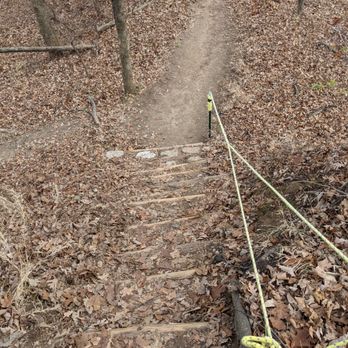 Salt Lick Trail - Steep climb near the overlook - Hiking Near Me - Valmeyer, Illinois Salt Lick Trail - Steep climb near the overlook - Hiking Near Me - Valmeyer, Illinois