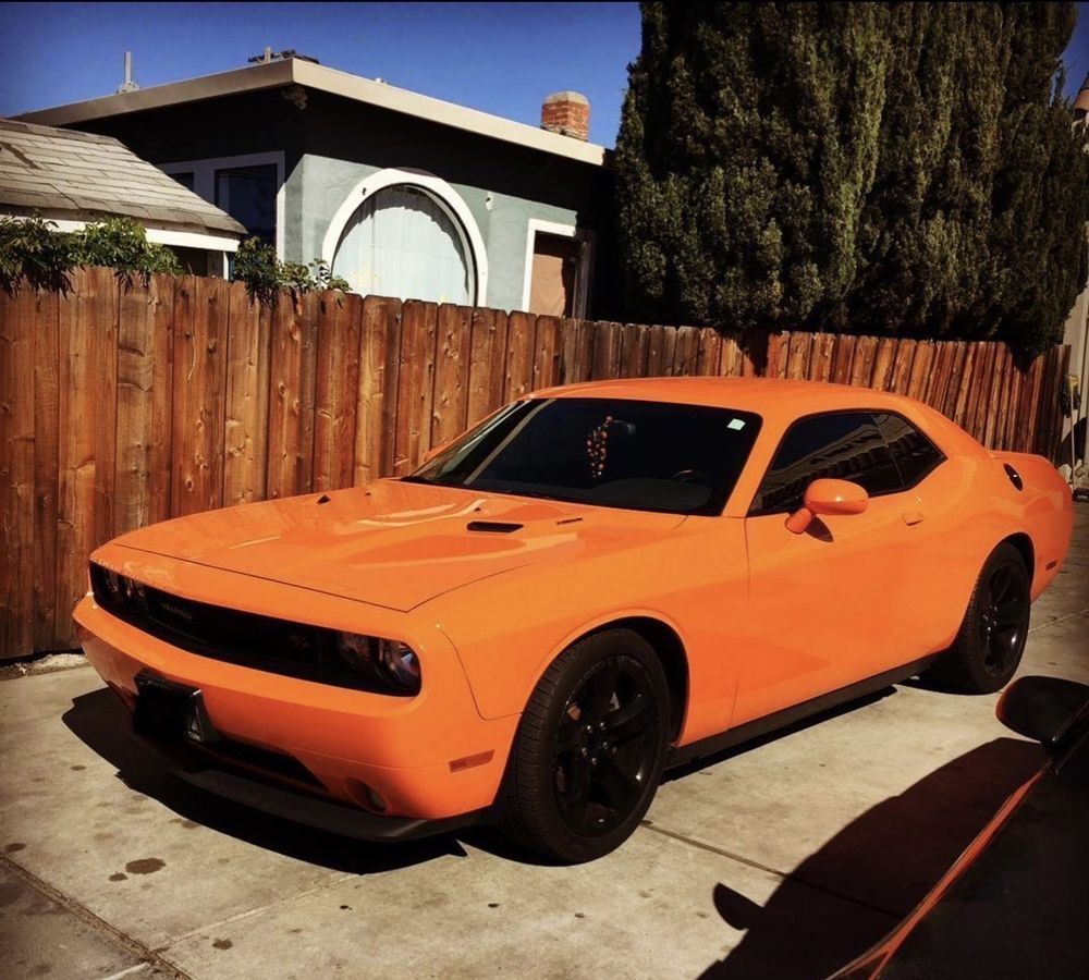 UNITED AUTO BODY Updated October 2024 26 Photos & 13 Reviews 5933