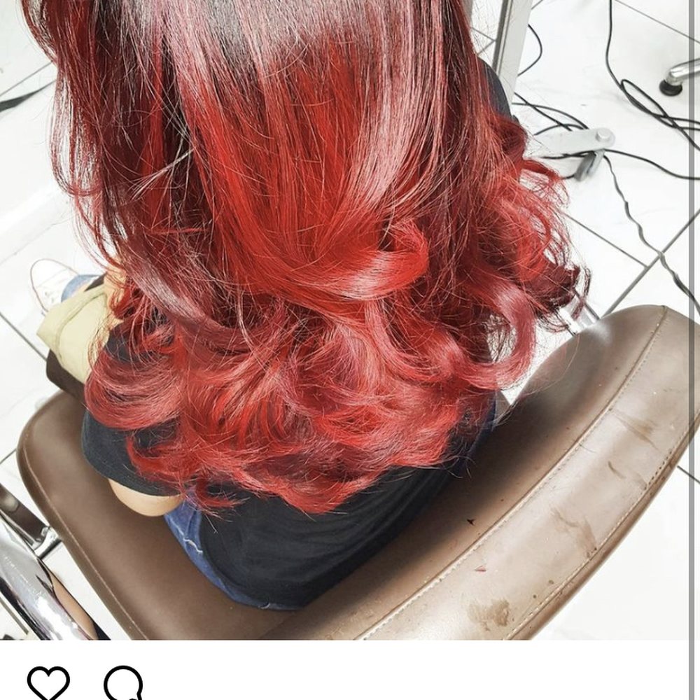 Leonardo Maciel Salon - Hair Salons Near Me - Jackson Heights, New York