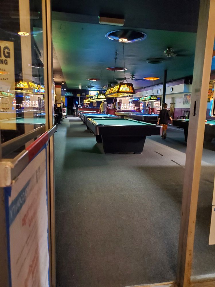 TOBY’S BILLIARDS 21 Photos & 32 Reviews 2004 Hollywood Blvd