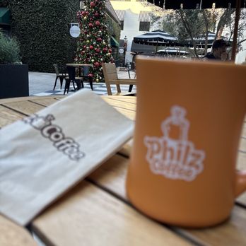 Philz Coffee - Coffee & Tea Near Me - Pasadena, California