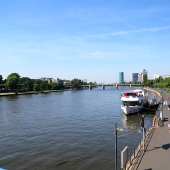 Eiserner Steg - Landmarks & Historical Buildings Near Me - Frankfurt, HE