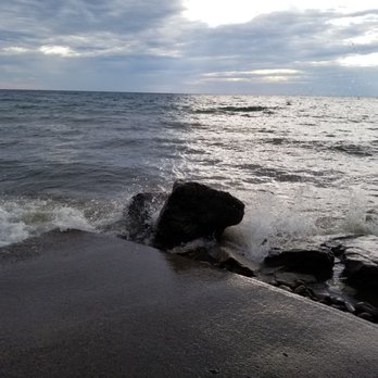 Jack Darling Memorial Park - Parks Near Me - Mississauga, Ontario
