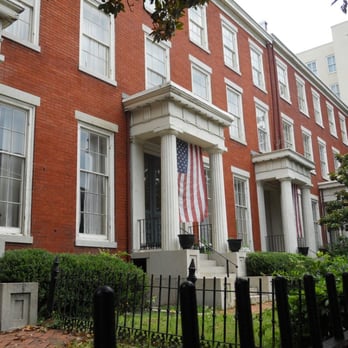 Linden Row Inn - Facade looking East - Hotels Near Me - Richmond, Virginia Linden Row Inn - Facade looking East - Hotels Near Me - Richmond, Virginia