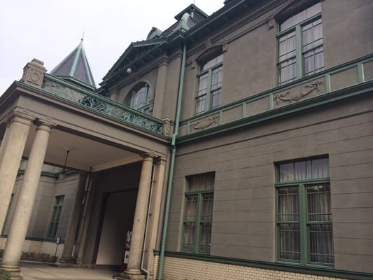 Kihinkan Hall by null