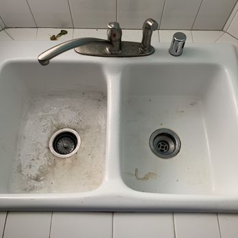 Always Refinishing - Before - Kitchen & Bath Near Me Always Refinishing - Before - Kitchen & Bath Near Me