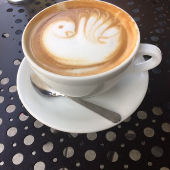Urth Caffé-Pasadena - Cafes Near Me - Pasadena, California