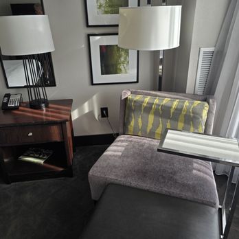 Hyatt Regency Savannah - Sitting area - Hotels Near Me - Savannah, Georgia Hyatt Regency Savannah - Sitting area - Hotels Near Me - Savannah, Georgia