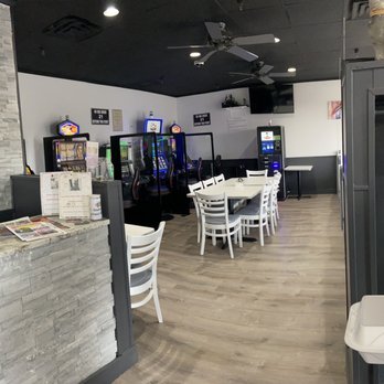 Cinnamon Pancake House - Slots - Breakfast & Brunch Near Me - South Elgin, Illinois Cinnamon Pancake House - Slots - Breakfast & Brunch Near Me - South Elgin, Illinois