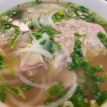 Yummy Pho - Medium Rare Beef and Soft Tendon Pho (L), $15.00 - 3.5 Stars - Vietnamese Near Me - Redmond, Washington