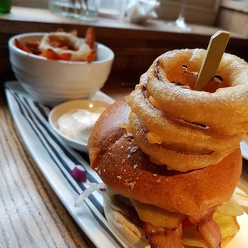 The Sheep Heid Inn - Pubs Near Me - Edinburgh, EDH