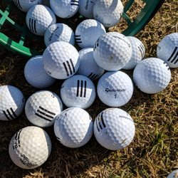Château Élan Golf Club - Mostly TaylorMade range balls. About $5 for about 40 balls (one size only).