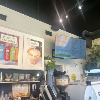 Vui’s Juice Cafe - Juice Bars & Smoothies Near Me - Nashville, Tennessee Vui’s Juice Cafe - Juice Bars & Smoothies Near Me - Nashville, Tennessee