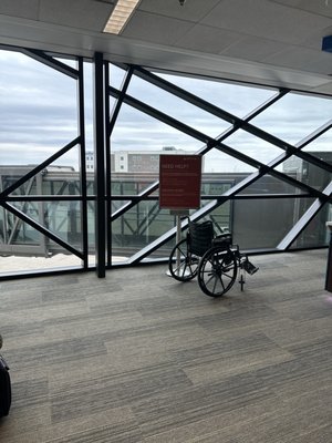 Sioux Falls Regional Airport by null