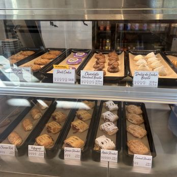 Porto's Bakery and Cafe - Bakeries Near Me - Northridge, California