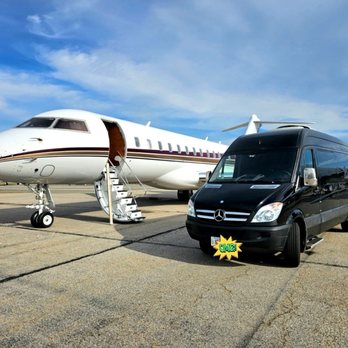 Rhode Island Premier Limos - Limos Near Me - Rehoboth, Massachusetts Rhode Island Premier Limos - Limos Near Me - Rehoboth, Massachusetts
