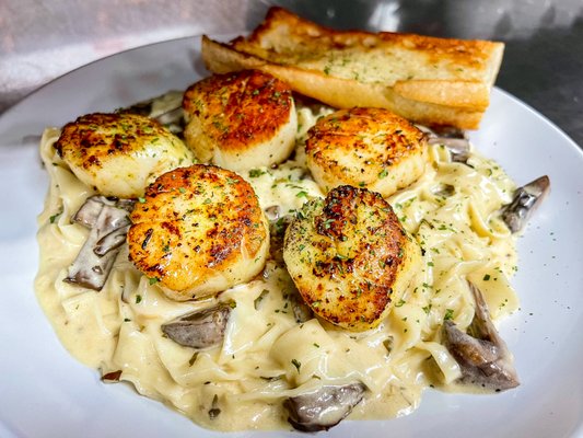 Big Phil's Bar & Grill by null