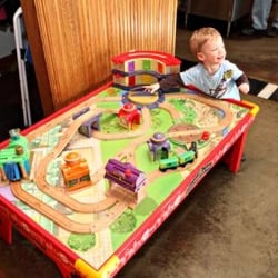 YT Medina train set for kids