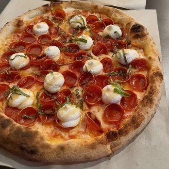 Cascadia Pizza Restaurant & Brewery - Nona pizza - Pizza Near Me - Bellevue, Washington Cascadia Pizza Restaurant & Brewery - Nona pizza - Pizza Near Me - Bellevue, Washington