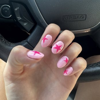 Signature Nails  - Nail Salons Near Me - Lithia, Florida