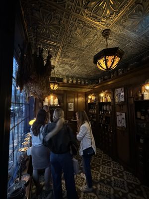 PREQUEL & CO. APOTHECARY by null