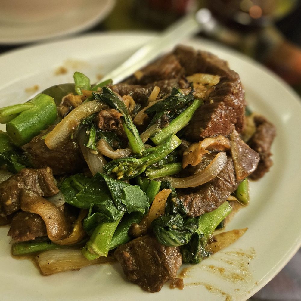 Blazing Noodles - Beef w Chinese Broccoli - Thai Near Me - Temecula, California Blazing Noodles - Beef w Chinese Broccoli - Thai Near Me - Temecula, California