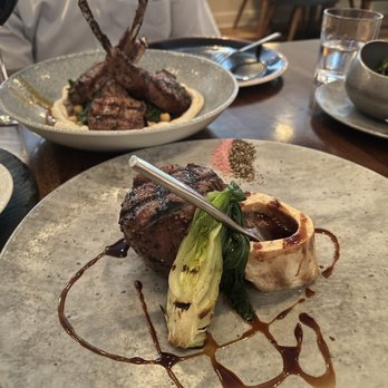 Doris Metropolitan - Lamb chop, tenderloin - Steakhouses Near Me - Houston, Texas Doris Metropolitan - Lamb chop, tenderloin - Steakhouses Near Me - Houston, Texas