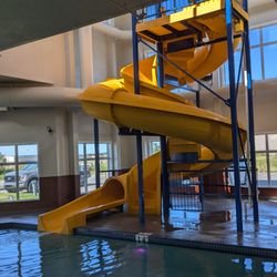 Holiday Inn Express & Suites Edmonton-International Airport