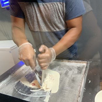 ZRolls Ice Cream - Desserts Near Me - Harrison, New Jersey ZRolls Ice Cream - Desserts Near Me - Harrison, New Jersey
