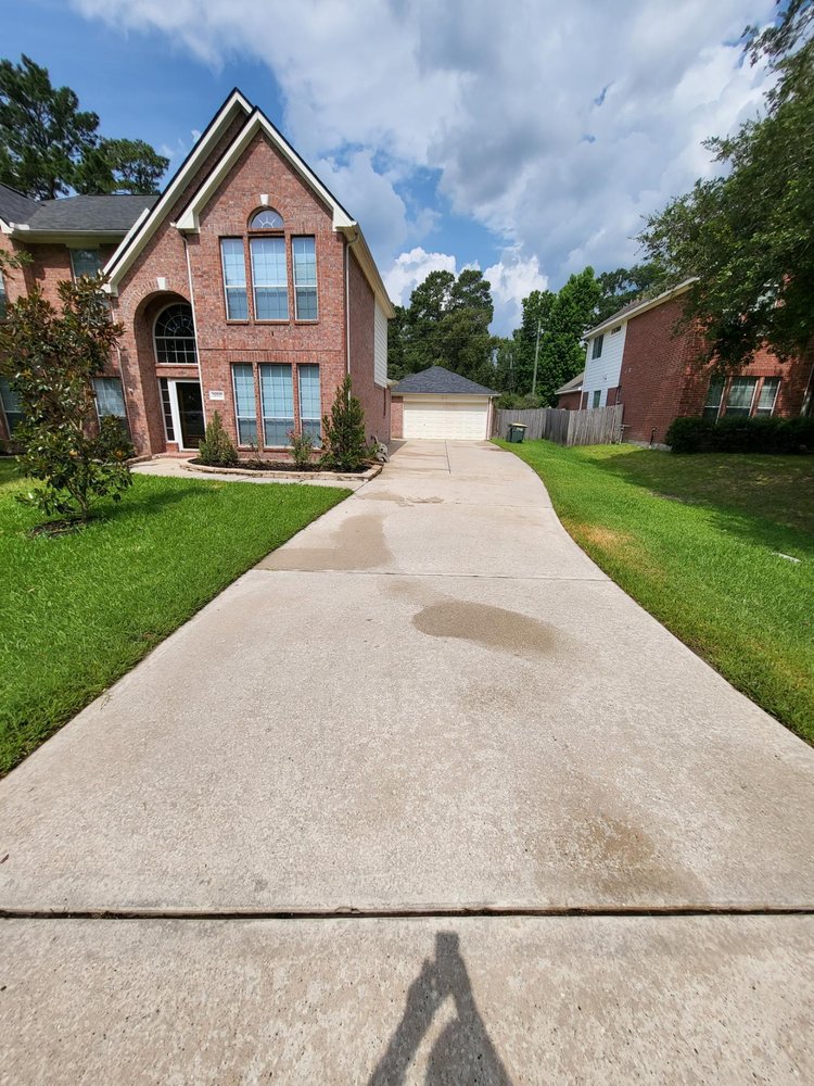 Slide of Sloma Roofing & Restoration