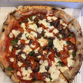 Pupatella - Calabrese pizza with roasted red peppers - Pizza Near Me - Chantilly, Virginia
