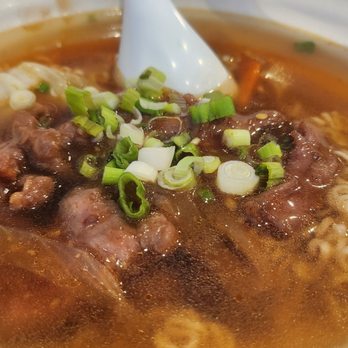New Venus Hongkong Cafe - Satay Beef Instant Noodles - Chinese Near Me - Newark, California New Venus Hongkong Cafe - Satay Beef Instant Noodles - Chinese Near Me - Newark, California