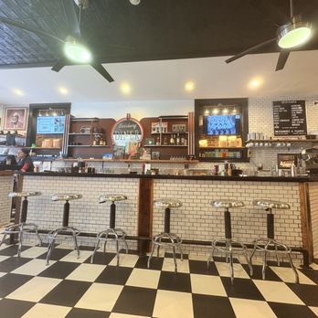 Leesburg Diner by Cafe Kindred - Great prices - American Near Me - Leesburg, Virginia Leesburg Diner by Cafe Kindred - Great prices - American Near Me - Leesburg, Virginia