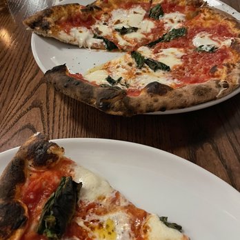 Sorella - Margherita pizza was amazing!!!! - Italian Near Me - Milwaukee, Wisconsin