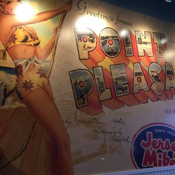 Jersey Mike's Subs - Lovin' the walls. - Fast Food Near Me - Huntington Station, New York