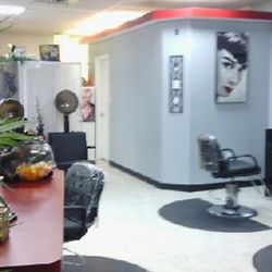 Gigi's Hair Studio