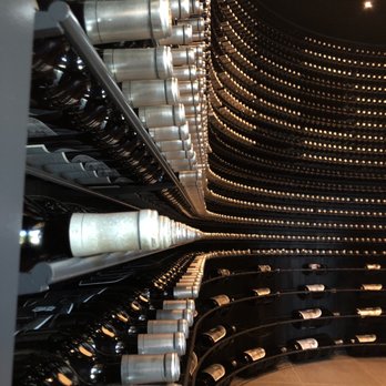 Silver Oak - Healdsburg - Wine cellar room. You can ask to see it - Wine Tasting Room Near Me - Healdsburg, California Silver Oak - Healdsburg - Wine cellar room. You can ask to see it - Wine Tasting Room Near Me - Healdsburg, California