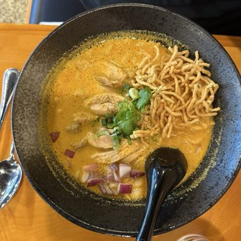Thai Twist Noodle House - Yellow curry ramen - Thai Near Me - Raleigh, North Carolina Thai Twist Noodle House - Yellow curry ramen - Thai Near Me - Raleigh, North Carolina